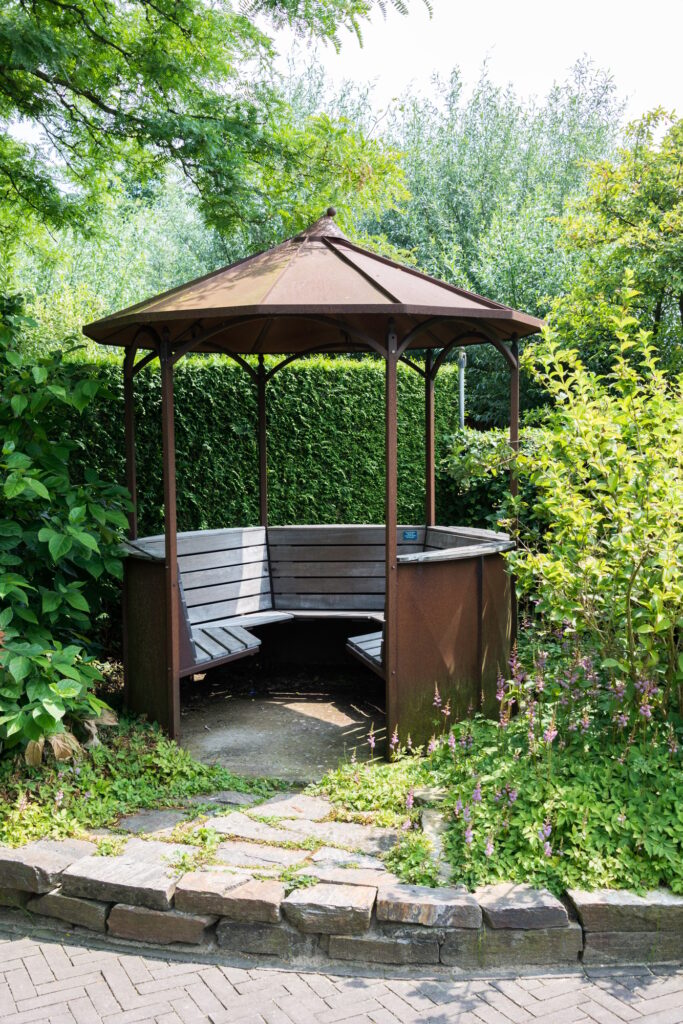 garden house with place to sit
